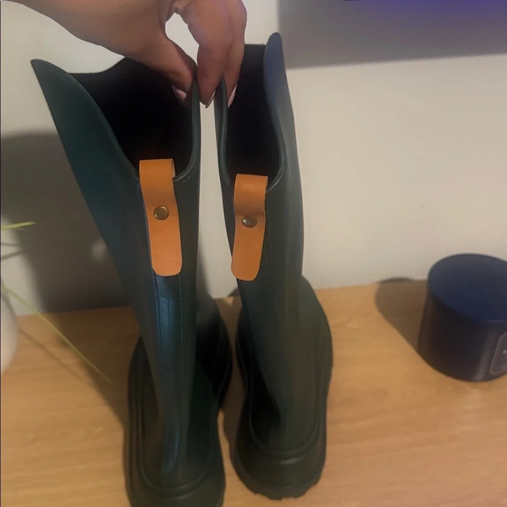 brand new never worn Tall Dark Green Chelsea Rain Boots